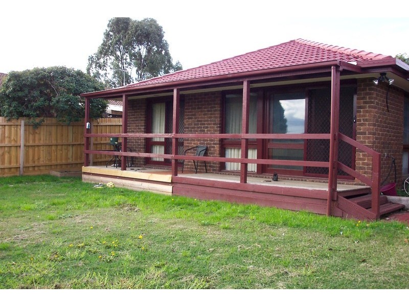 46 Thompson Circuit, Mill Park VIC 3082