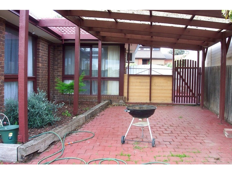 46 Thompson Circuit, Mill Park VIC 3082