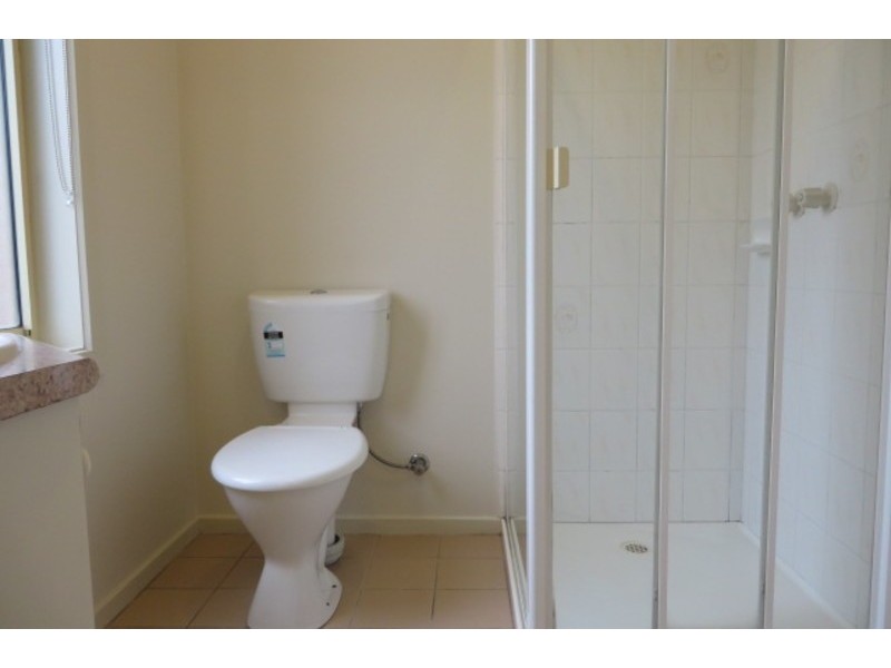 28 Parklands Drive, Thomastown VIC 3074