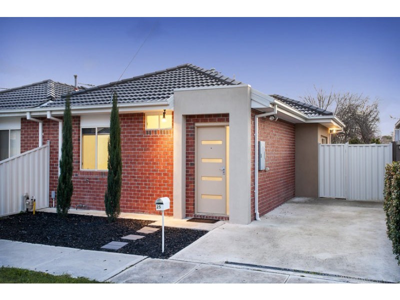 25 Ash Street, Lalor VIC 3075