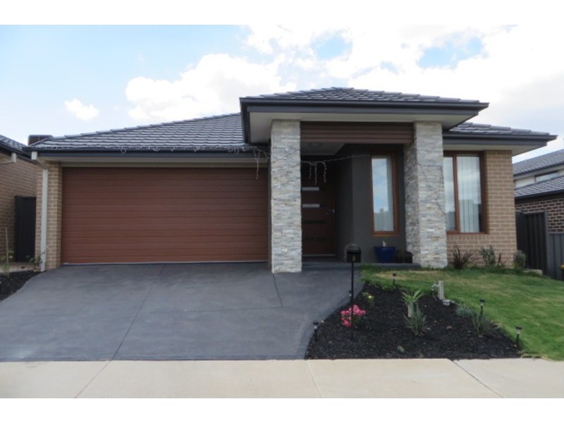 9 Halliday Road, Mernda VIC 3754