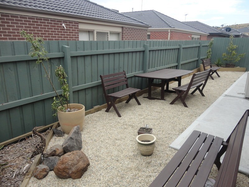 125 Grange Drive, South Morang VIC 3752