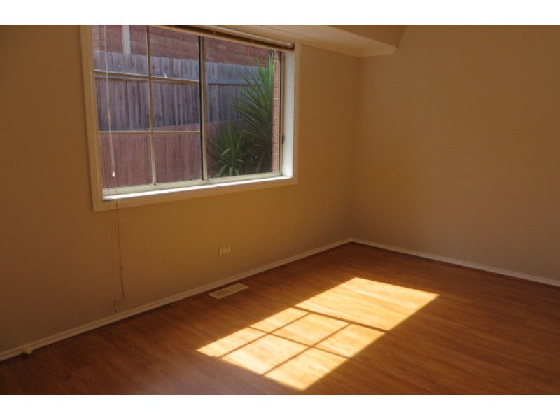 12 Patmore Court, Mill Park VIC 3082