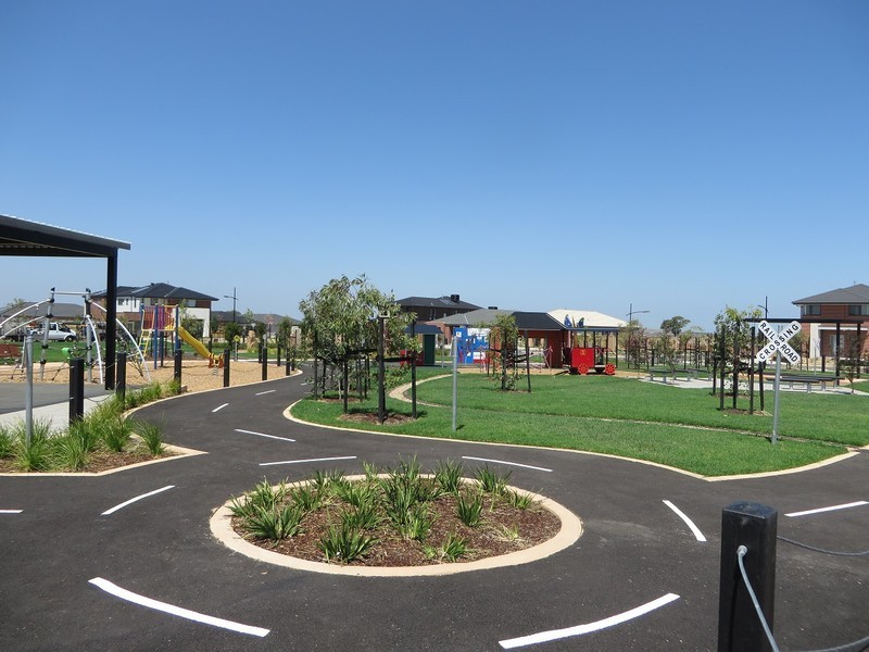 13 Abloom View (MICKLEHAM), Craigieburn VIC 3064