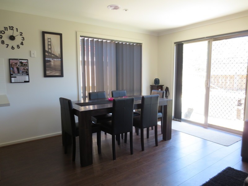 10 Travertine Crescent, Doreen VIC 3754