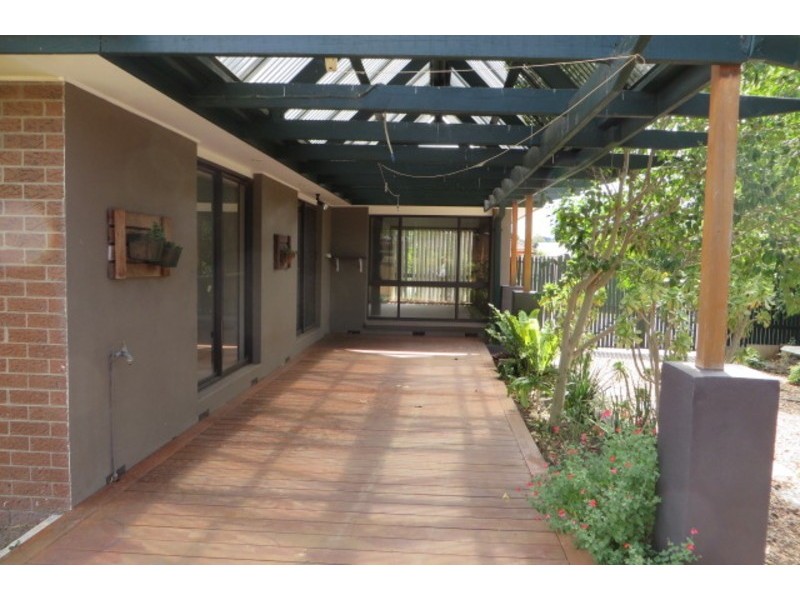 102 Northumberland Drive, Epping VIC 3076
