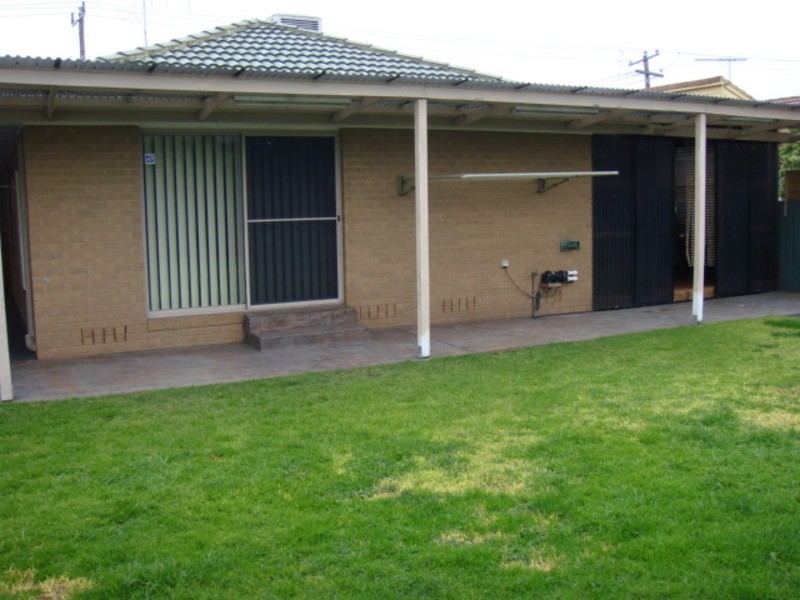 74 McDonalds Road, Epping VIC 3076