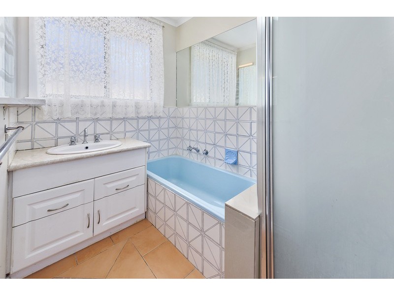 1/24 Church Street, Epping VIC 3076