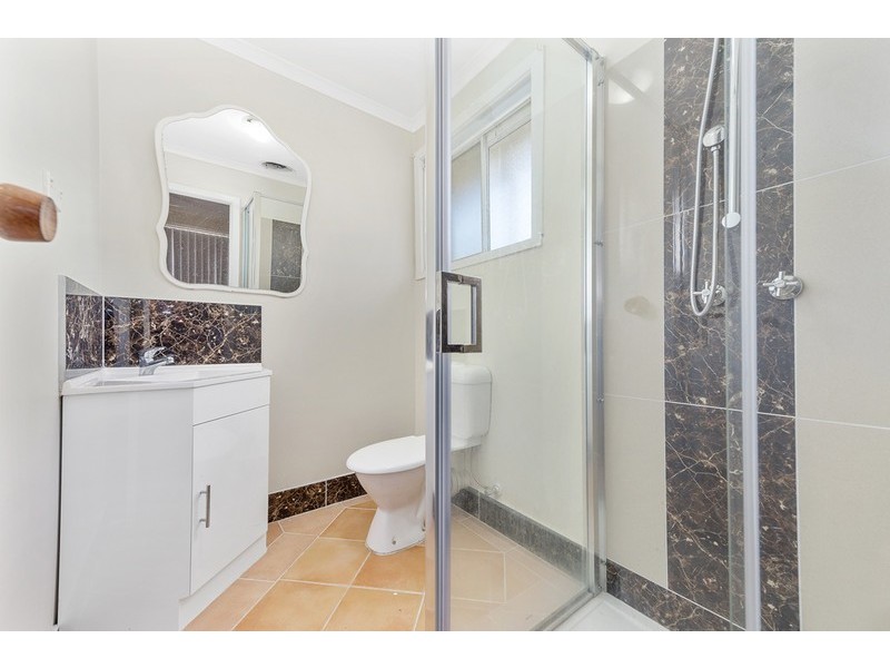 1/24 Church Street, Epping VIC 3076