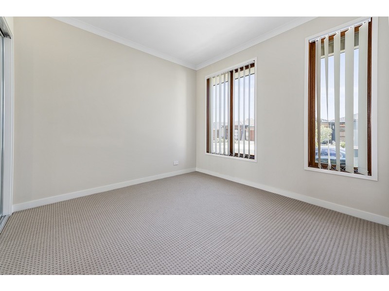 9 Halliday Road, Mernda VIC 3754