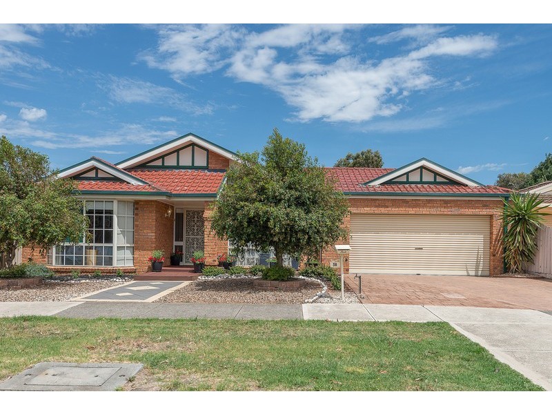 38 Allwyn Crescent, Mill Park VIC 3082