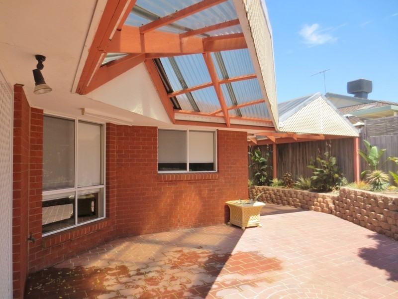 27 Jolly Terrace, South Morang VIC 3752