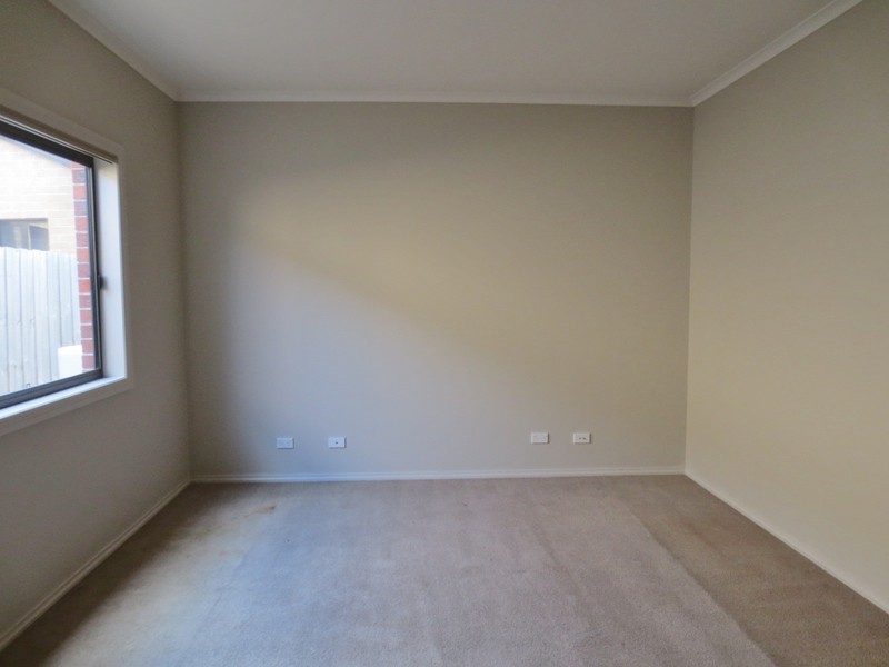 15 Starlight Gardens, Epping VIC 3076