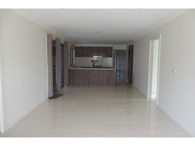 17 Huntington Terrace, Wollert VIC 3750