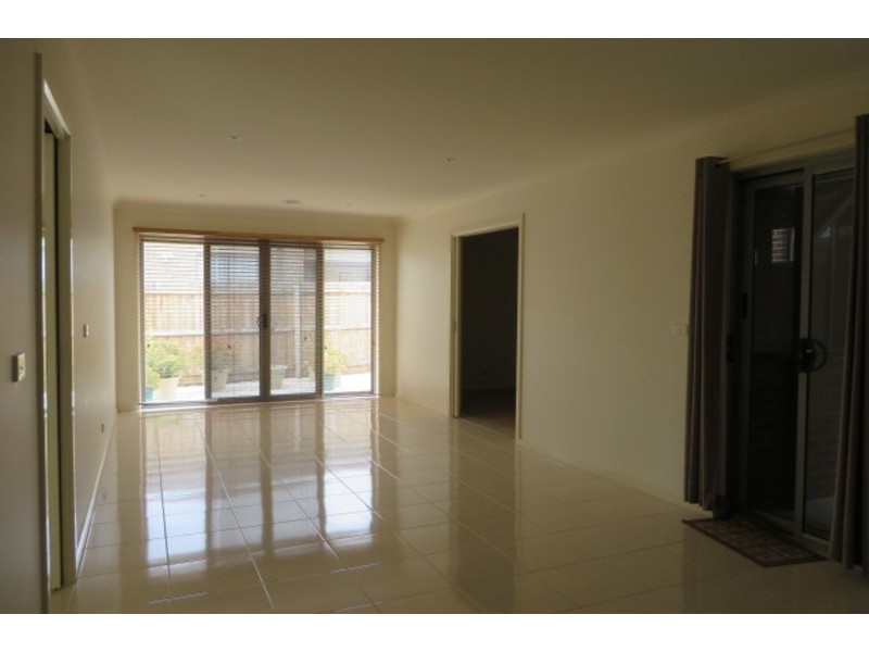 17 Huntington Terrace, Wollert VIC 3750