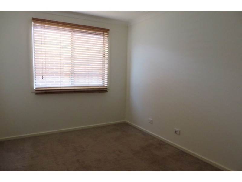 17 Huntington Terrace, Wollert VIC 3750