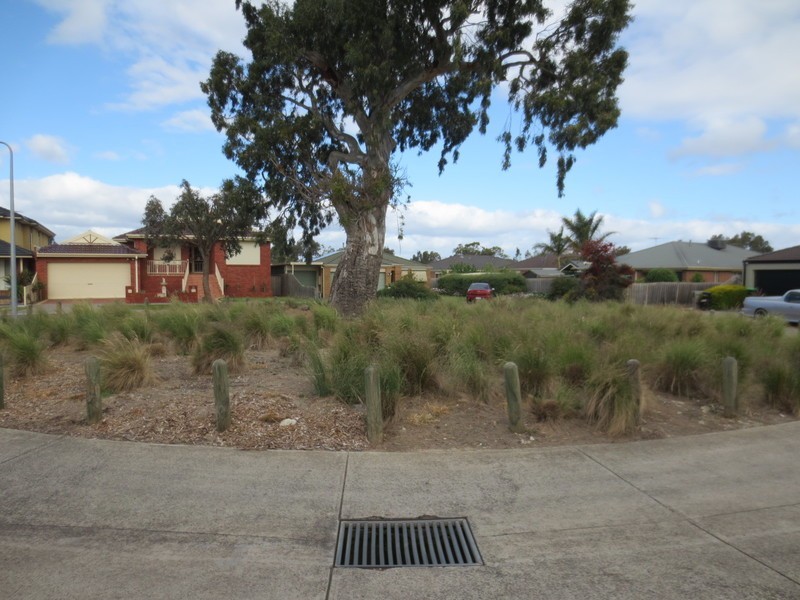 2/6 Treetop Court, Thomastown VIC 3074