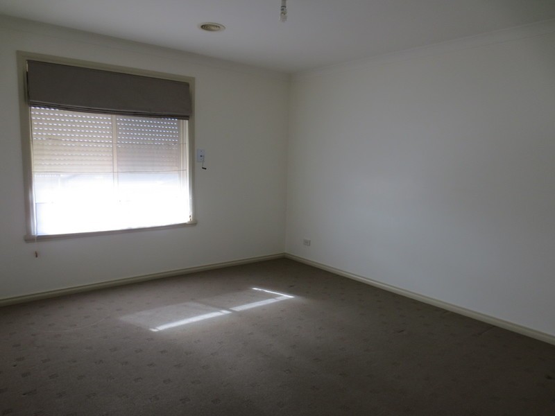 2/6 Treetop Court, Thomastown VIC 3074