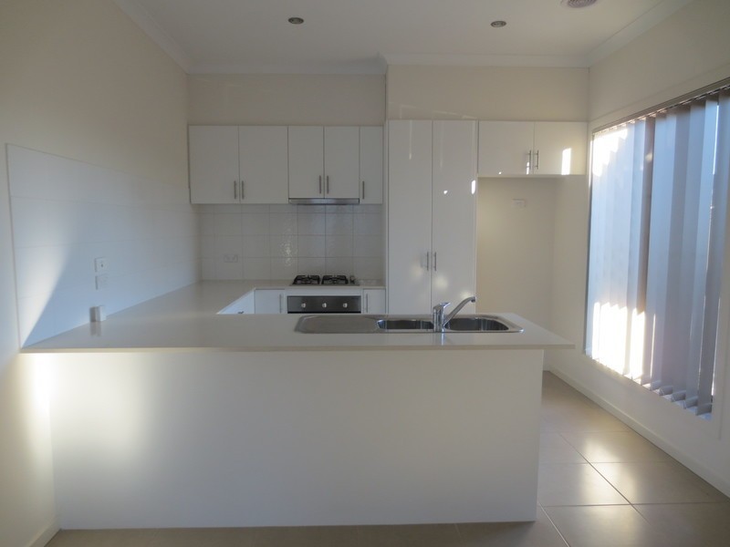 6/36 Houston Street, Epping VIC 3076