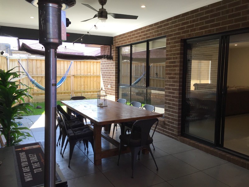 2 Bergamot Way, South Morang VIC 3752