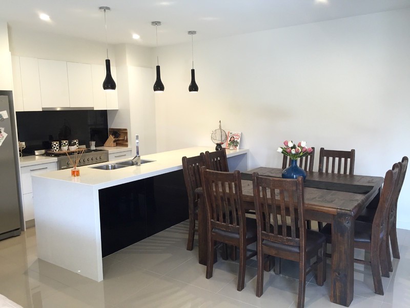 2 Bergamot Way, South Morang VIC 3752