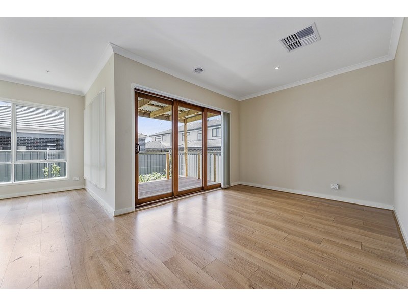 9 Halliday Road, Mernda VIC 3754