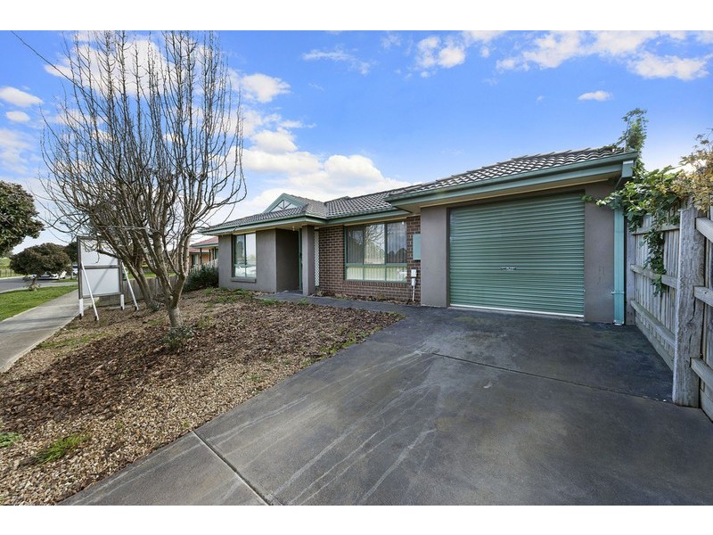 16 Serenity Way, South Morang VIC 3752