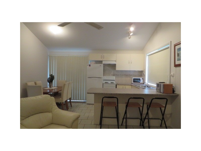 74 Seventh Avenue, Paradise Beach VIC 3851