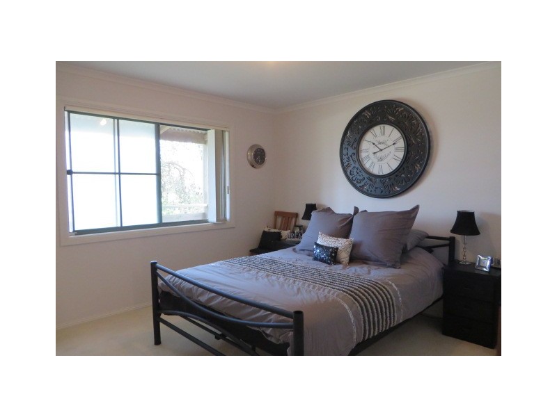 74 Seventh Avenue, Paradise Beach VIC 3851