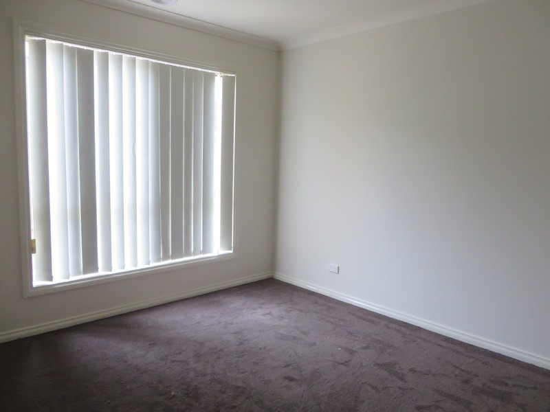 14 Jenolan Way, South Morang VIC 3752