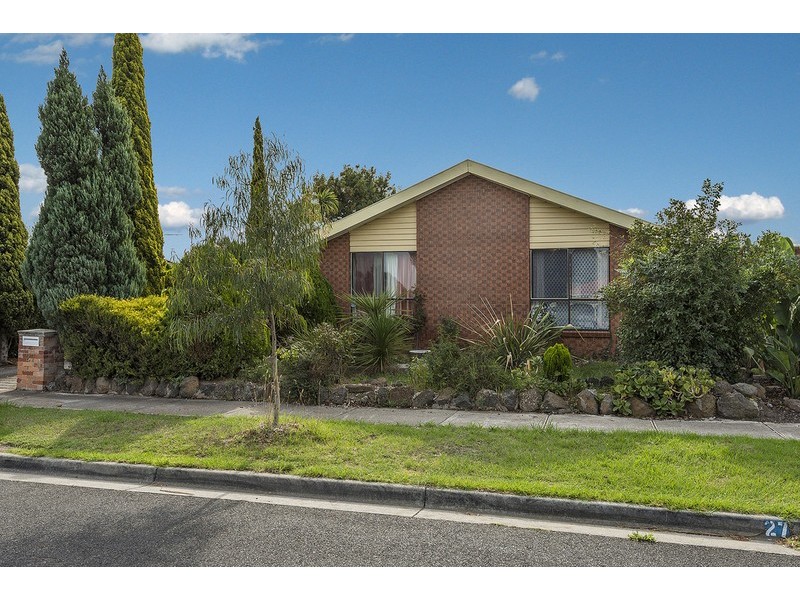 27 Hinkler Drive, Mill Park VIC 3082