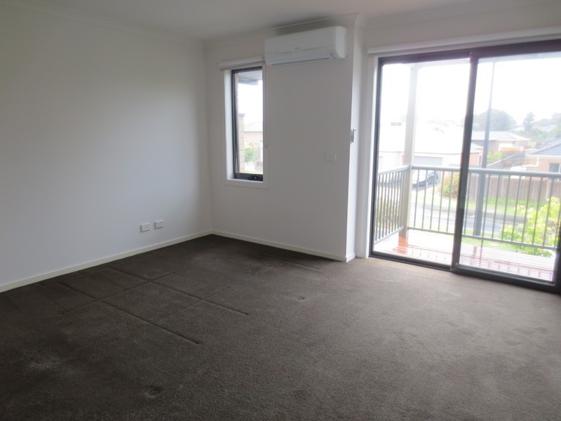 83 Lyndarum Drive, Epping VIC 3076