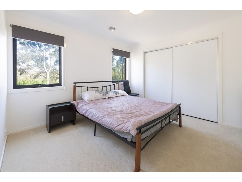 10 Foxwood Grove, Mernda VIC 3754