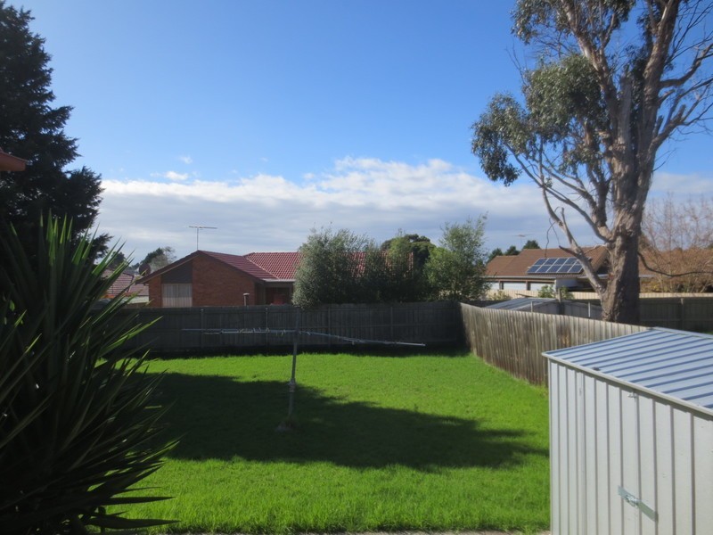 126 Redleap Avenue, Mill Park VIC 3082