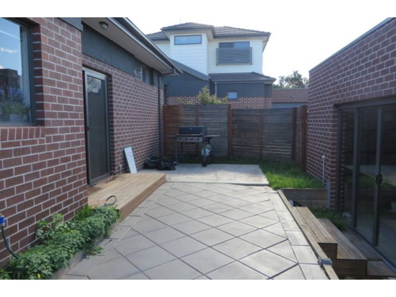 3/2-4 Reynolds Parade, Pascoe Vale South VIC 3044