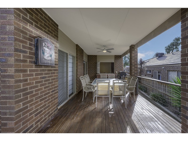 14 Thornholm Road, South Morang VIC 3752