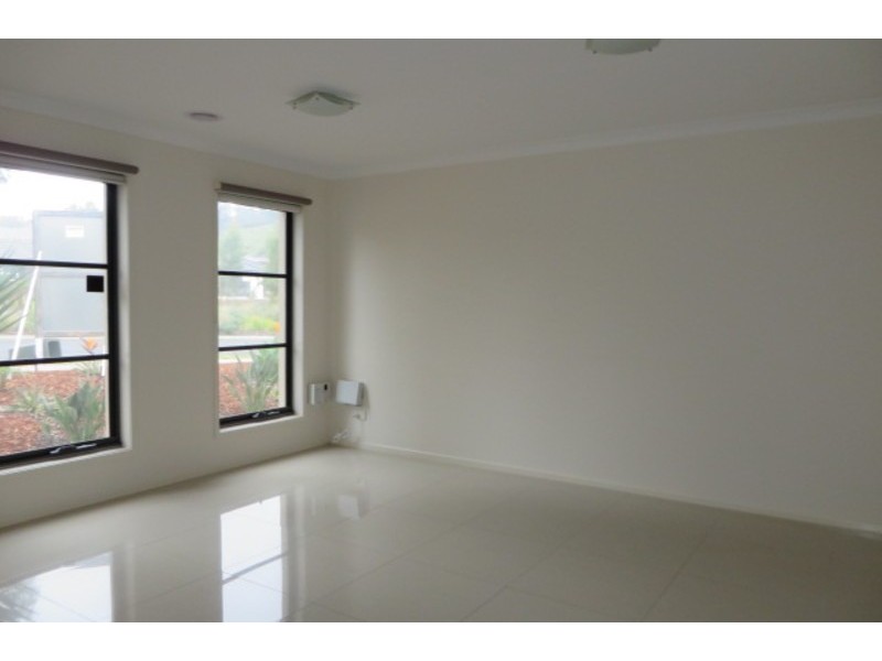 15 Hestia Court, South Morang VIC 3752