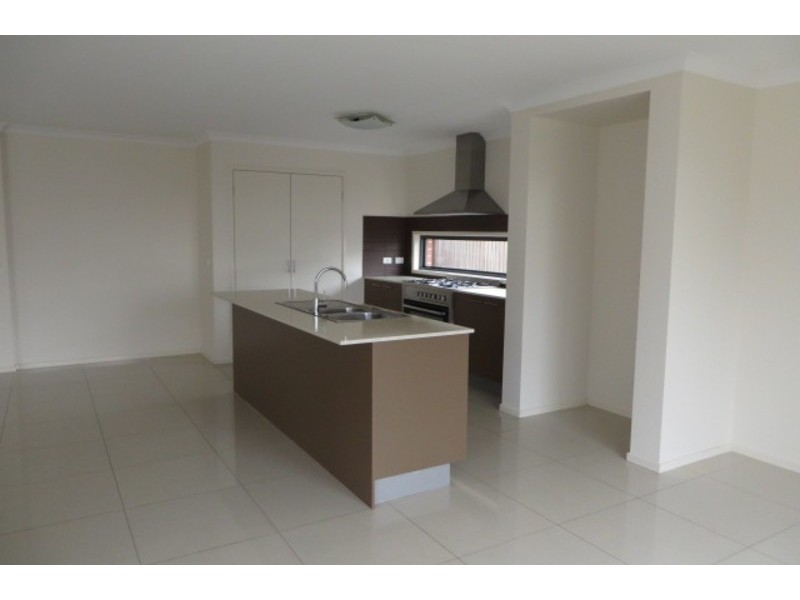 15 Hestia Court, South Morang VIC 3752