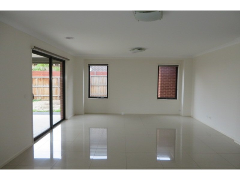 15 Hestia Court, South Morang VIC 3752