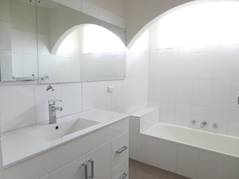 104 Mill Park Drive, Mill Park VIC 3082