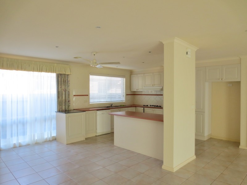 129 Morang Drive, Mill Park VIC 3082