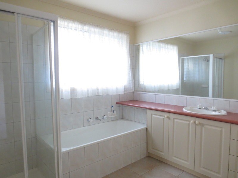129 Morang Drive, Mill Park VIC 3082