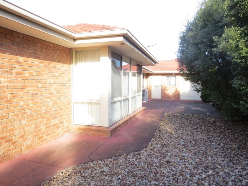 129 Morang Drive, Mill Park VIC 3082
