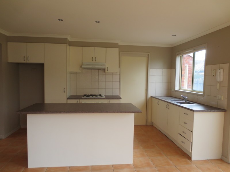 11/74 Thomas Street, South Morang VIC 3752