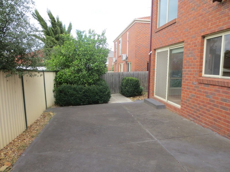 11/74 Thomas Street, South Morang VIC 3752