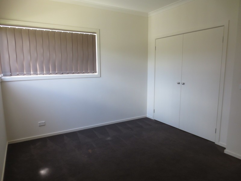 294 The Lakes Boulevard, South Morang VIC 3752