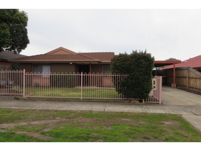 101 Woolnough Drive, Mill Park VIC 3082