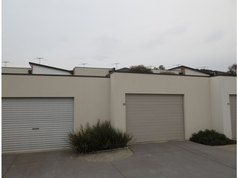 39 Pasture Crescent, Mernda VIC 3754