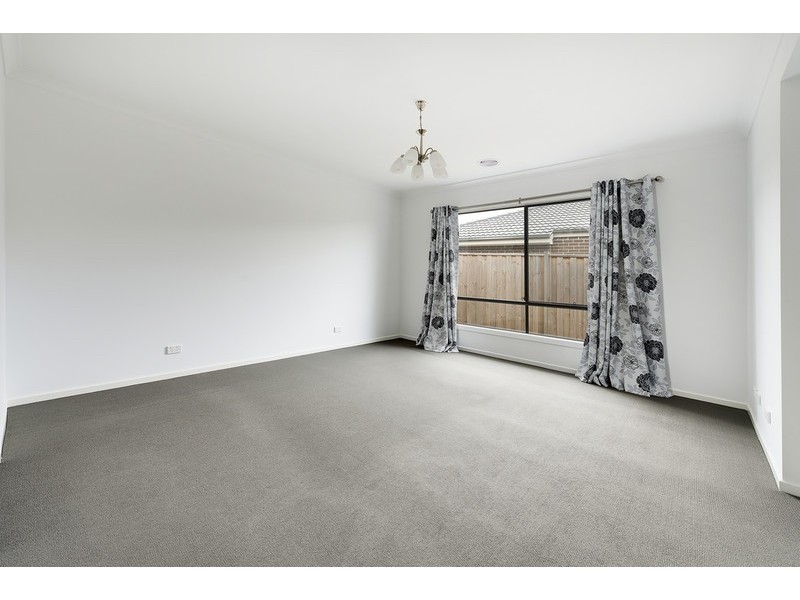 21 Renaissance Boulevard, Mernda VIC 3754