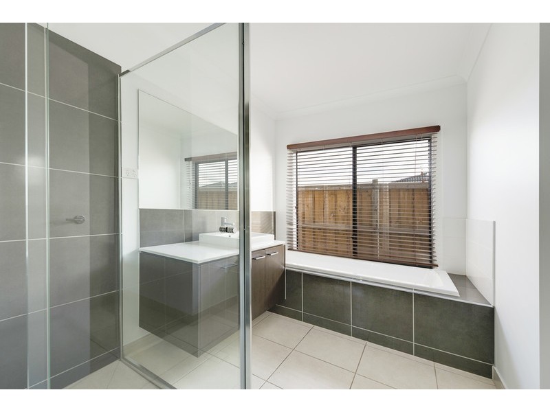 21 Renaissance Boulevard, Mernda VIC 3754